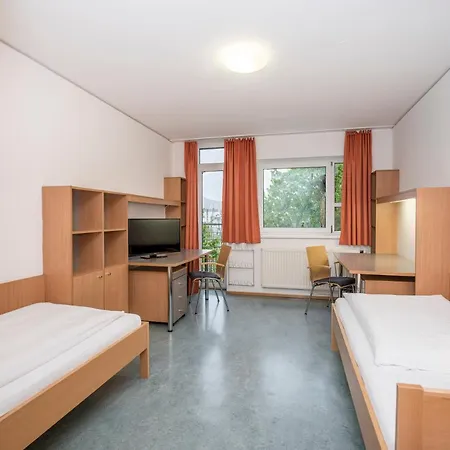 Kolping Premium Hostel Salzburg * Salisburgo