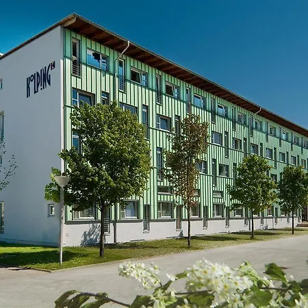 Kolping Premium Hostel Salzburg *
