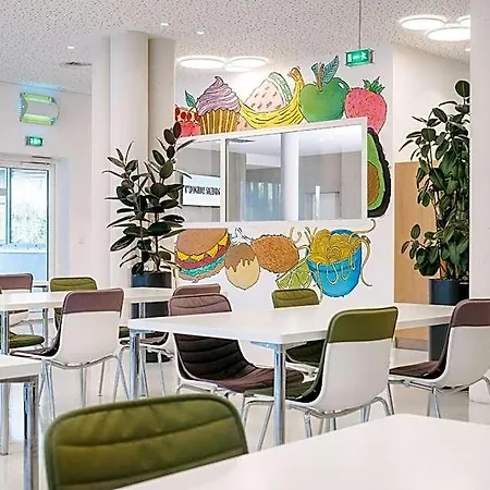 אכסניה Kolpinghaus - Sommerhostel