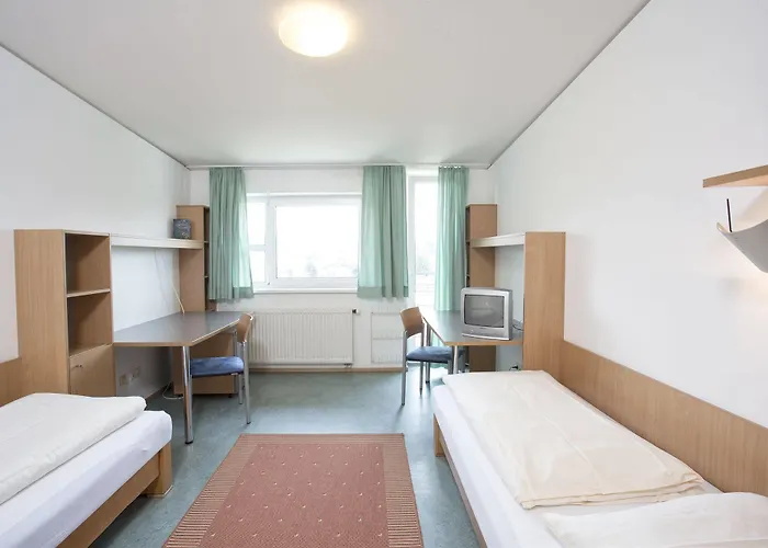 Kolpinghaus - Sommerhostel Hostel *