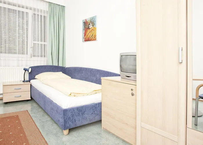 Hostel Kolpinghaus - Sommerhostel